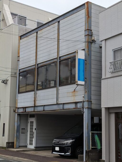 画像：A様　外観正面工事前の写真