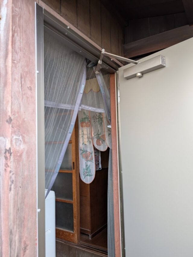 画像：D様邸　勝手口ドア工事後の写真
